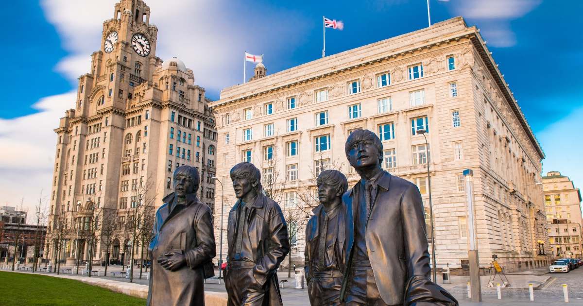 Liverpool: A Guide to its Top Attractions, Neighborhoods, and Landmarks